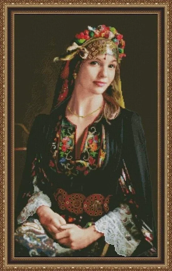 Фолклор Българска девойка