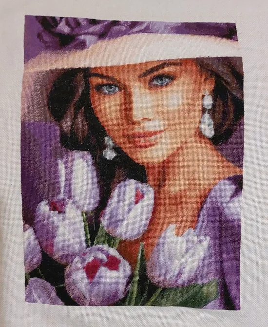 Дама с лалета