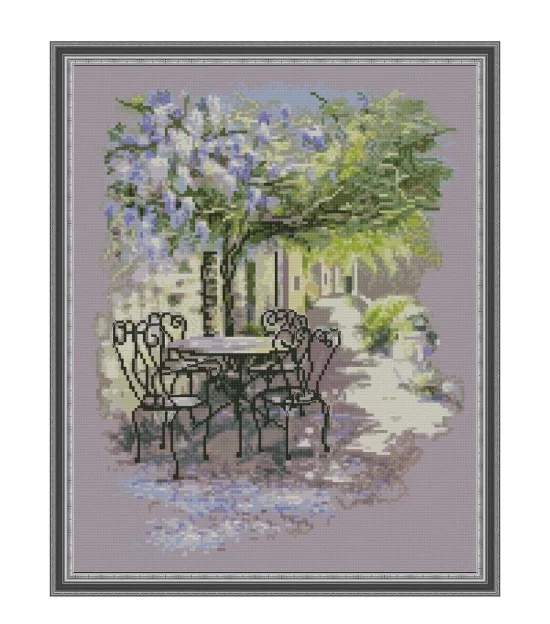 Сезонни пейзажи Лятно кътче