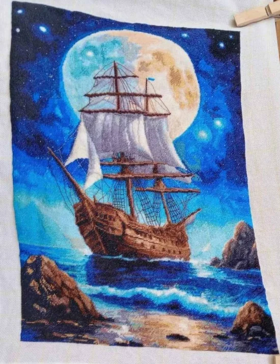 Лунен кораб