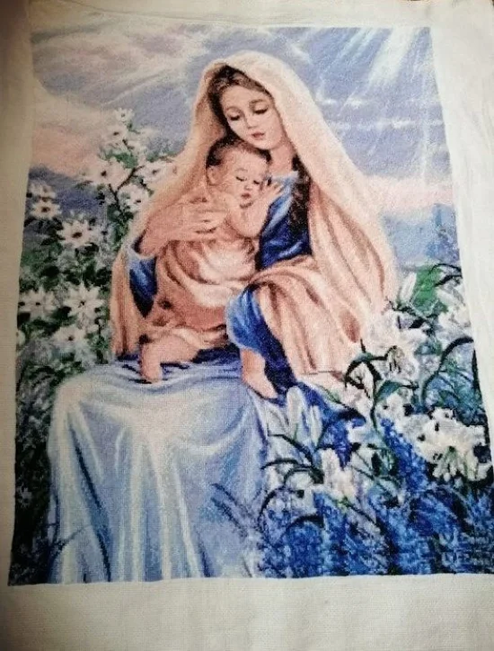 Майчина прегръдка