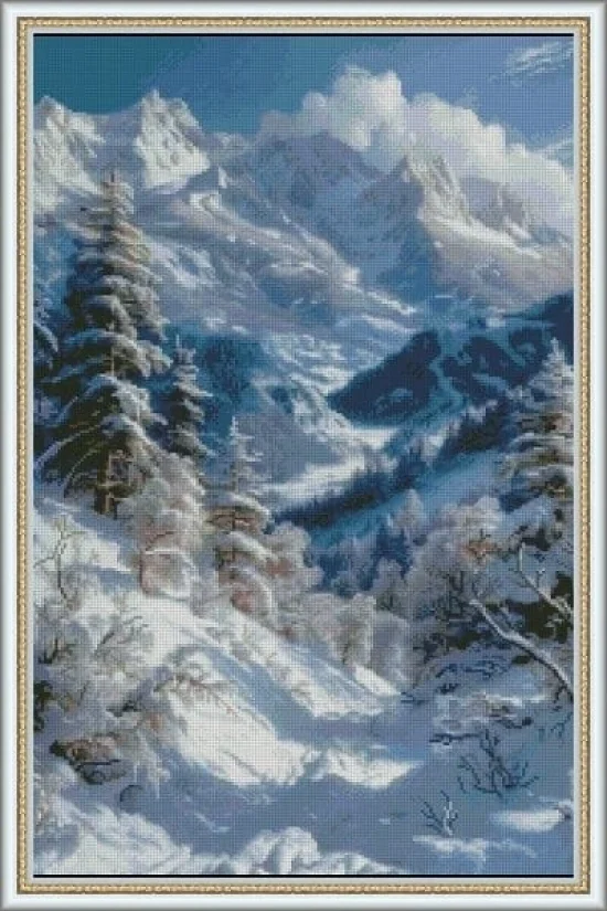 Сезонни пейзажи Снежни върхове
