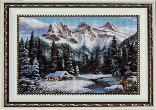 Сезонни пейзажи Зима в планината